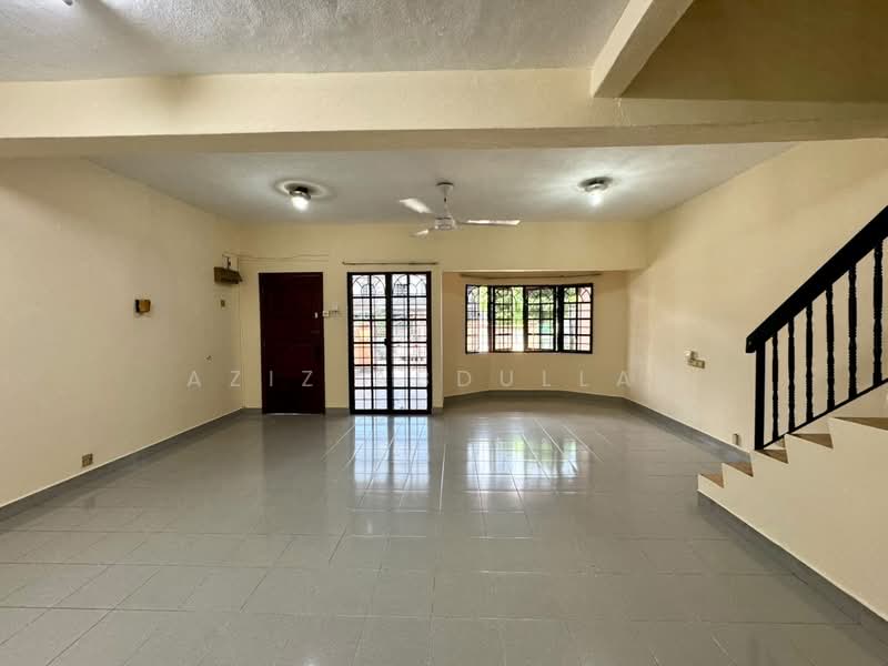 2-storey Terraced House for Sale in Usj 2 (Subang Jaya) - Aziz Abdullah - PropertyGuru.com.my