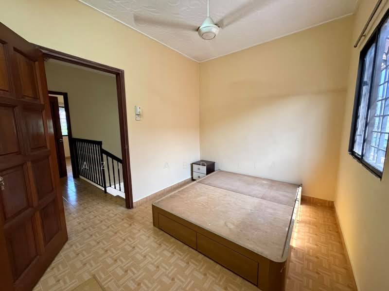 2-storey Terraced House for Sale in Usj 2 (Subang Jaya) - Aziz Abdullah - PropertyGuru.com.my