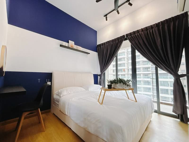 Kondominium untuk Disewa di Royal Strand @ Country Garden Danga Bay - Tuxton Phiong - Bedroom - PropertyGuru.com.my