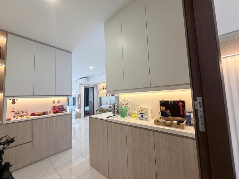 Condominium for Rent at Queens Residences Q2 @ Queens Waterfront - Anthony Loh - PropertyGuru.com.my