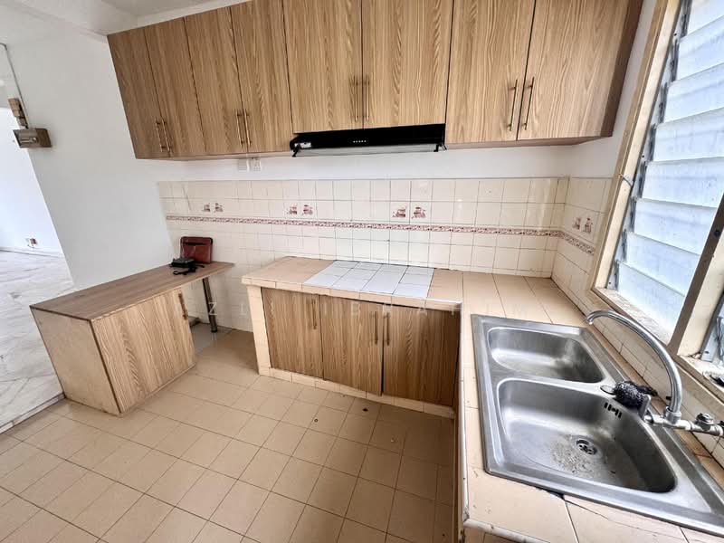 Apartment for Sale at Subang Perdana Goodyear Court 3 - Azli Ibrahim - Kitchen - PropertyGuru.com.my