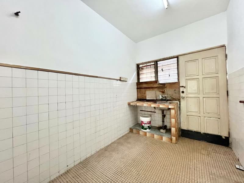 Rumah Teres 2 Tingkat untuk Dijual di Pandan Indah (Ampang) - Aqillah Razali - Kitchen - PropertyGuru.com.my