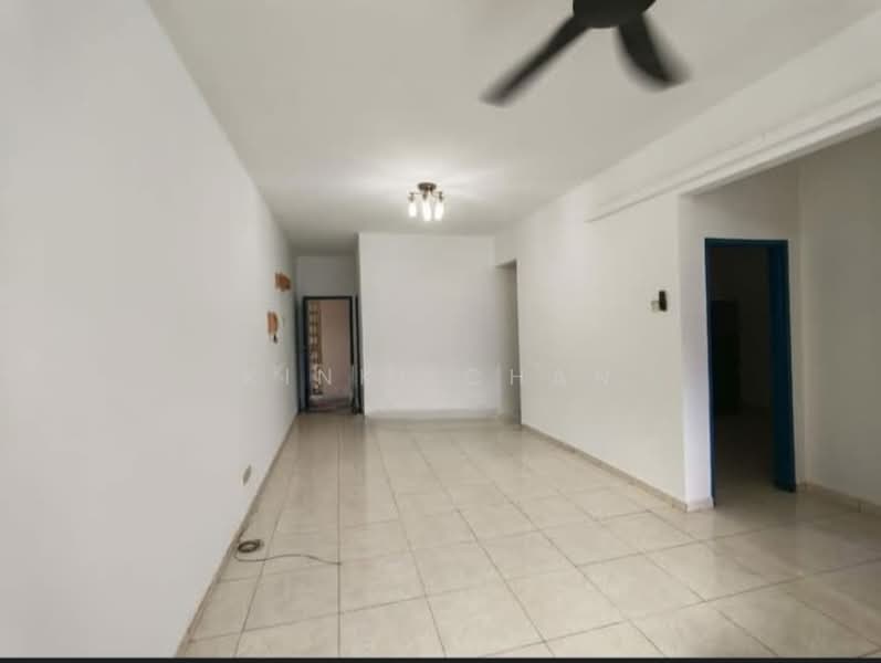 Condominium for Sale at Ketumbar Hill - KINKI CHAN - Living Room - PropertyGuru.com.my