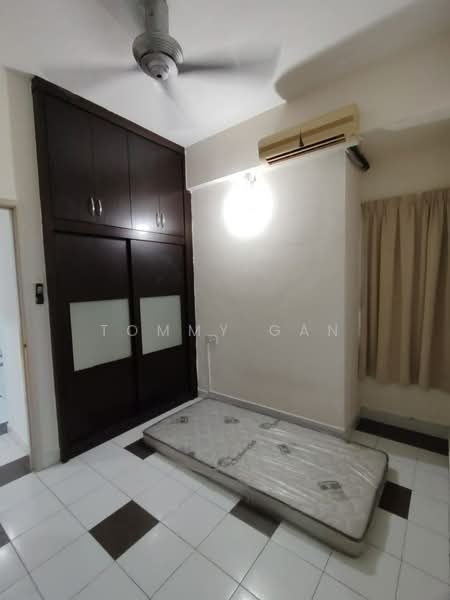 Pangsapuri untuk Disewa di University Place (Plaza Ivory) - Tommy Gan - PropertyGuru.com.my