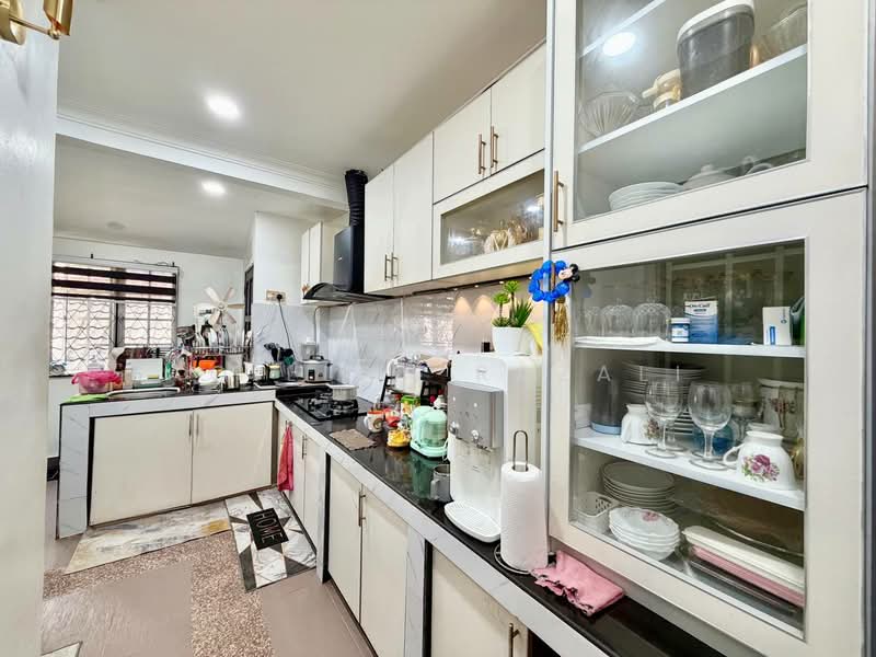 Rumah Teres 2 Tingkat untuk Dijual di Batu Caves (Selangor) - Aqillah Razali - Kitchen - PropertyGuru.com.my