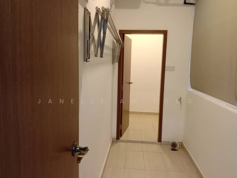Kediaman Servis untuk Dijual di Grandview 360 - Janelle Aw Yong - Corridor - PropertyGuru.com.my
