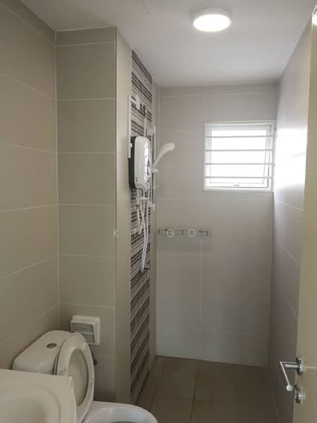 Condominium for Sale at Hijauan Puteri Condominium - KT Go - Bathroom - PropertyGuru.com.my