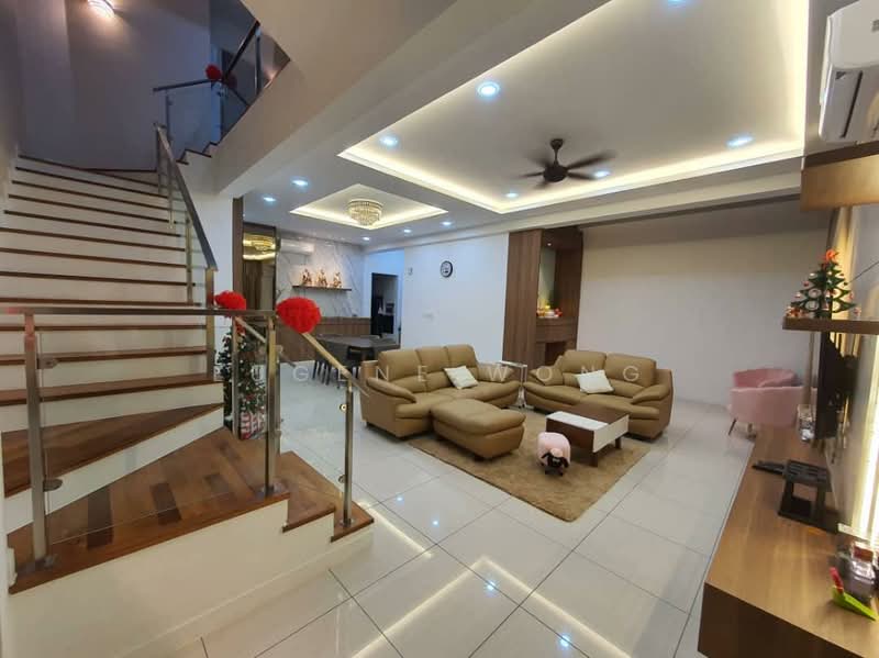Rumah Teres 3-Tingkat untuk Dijual di Puchong (Selangor) - Eugene Wong - Living Room - PropertyGuru.com.my