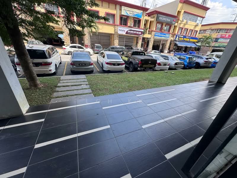 Shop for Rent in Ampang (Selangor) - Loh KC - Exterior - PropertyGuru.com.my