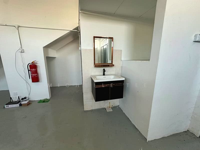 Shop / Office for Sale in Glenmarie Cove (Klang) - Michelle Tee - Bathroom - PropertyGuru.com.my