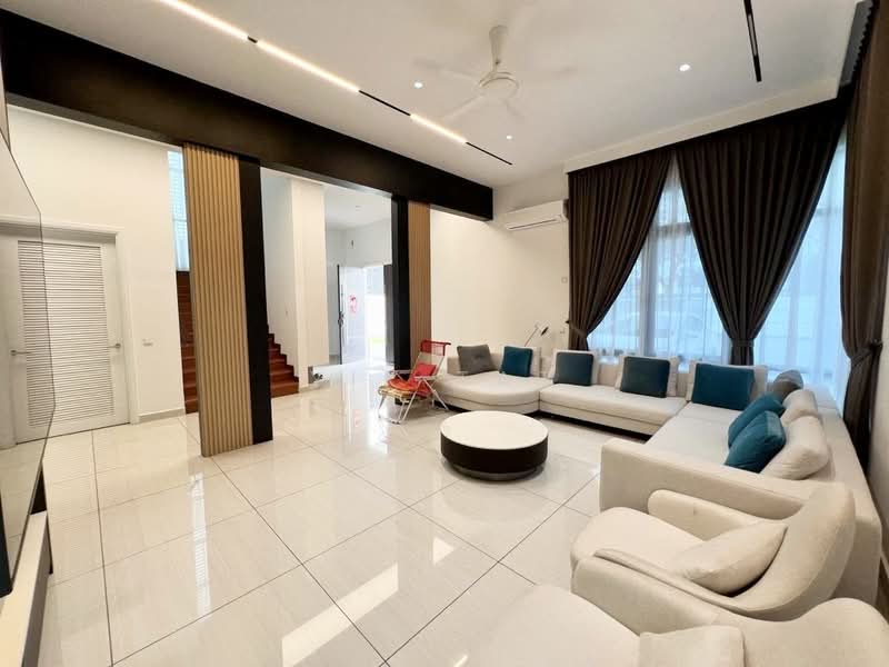 Bungalow House for Sale in Setia Tropika (Johor Bahru) - Yik Tat - PropertyGuru.com.my