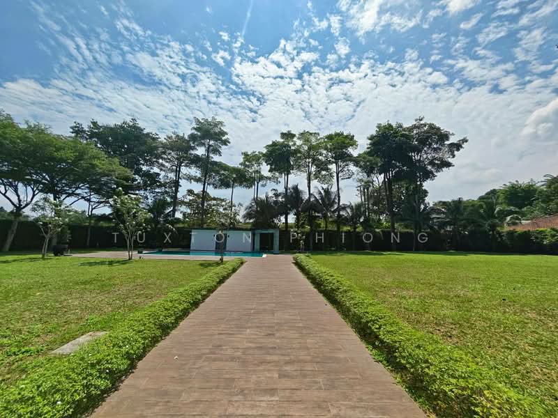 Rumah Banglo untuk Disewa di Leisure Farm (Gelang Patah) - Tuxton Phiong - Exterior - PropertyGuru.com.my