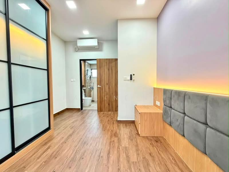 Servis Apartment untuk Dijual di Veranda Residence - Pauline Ng - Bedroom - PropertyGuru.com.my