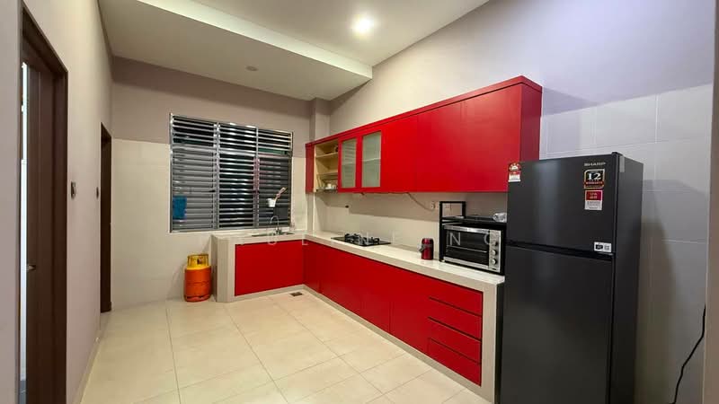 Rumah Teres 2-Tingkat untuk Disewa di Austin (Johor Bahru) - Pauline Ng - Kitchen - PropertyGuru.com.my