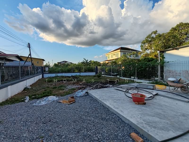 Rumah Teres 1-Tingkat untuk Dijual di Jalan Nanas Barat (Kuching) - Thomas Tong - Exterior - PropertyGuru.com.my