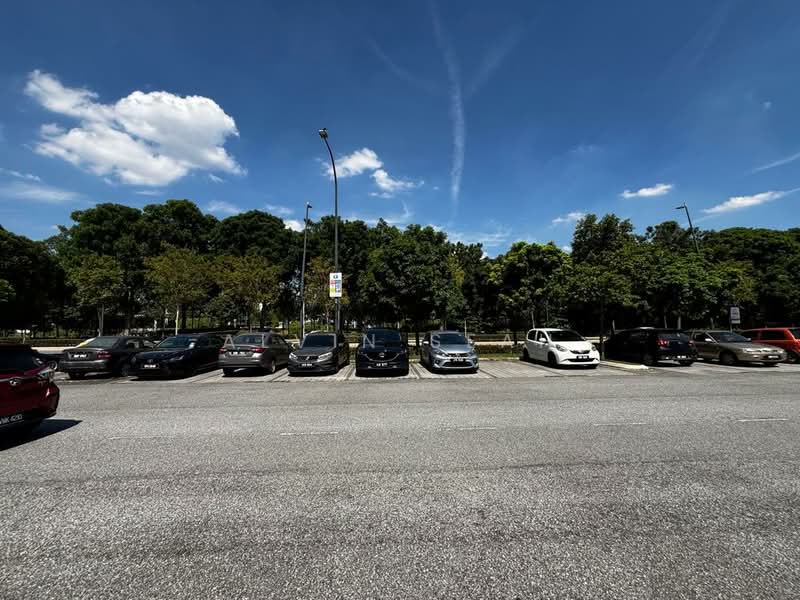 Kedai untuk Disewa di Setia Alam (Selangor) - Alvin Seah - Car Park - PropertyGuru.com.my