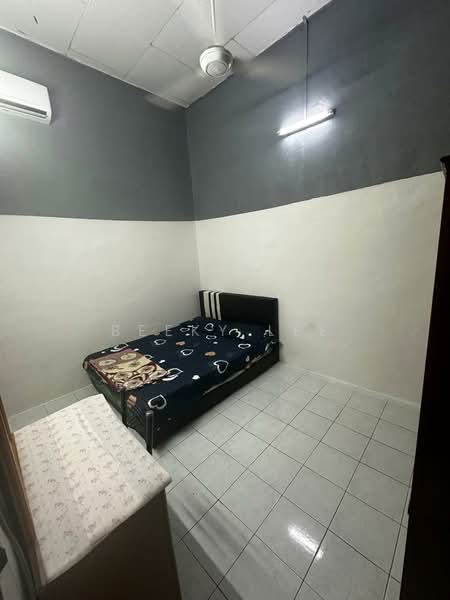 Rumah Teres 1-Tingkat untuk Dijual di Lunas (Kedah) - Beeky Lee - Bedroom - PropertyGuru.com.my