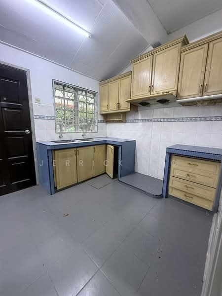 2-storey Terraced House for Sale in Bandar Tun Hussein Onn (Cheras) - Jerrick Foo - Kitchen - PropertyGuru.com.my