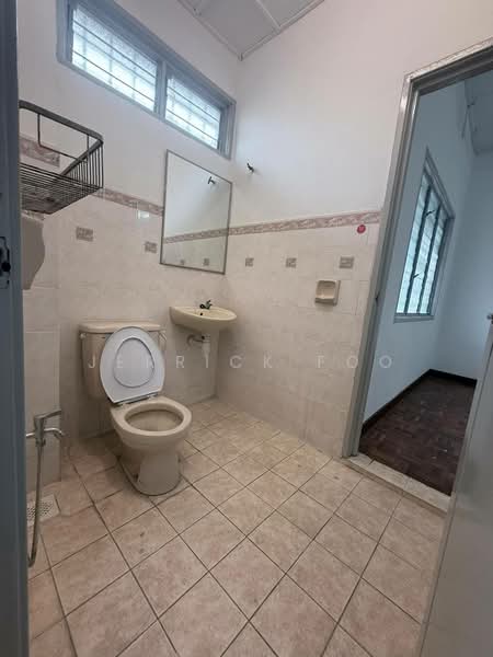 2-storey Terraced House for Sale in Bandar Tun Hussein Onn (Cheras) - Jerrick Foo - Bathroom - PropertyGuru.com.my