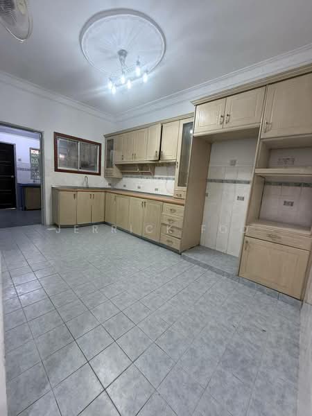 2-storey Terraced House for Sale in Bandar Tun Hussein Onn (Cheras) - Jerrick Foo - Kitchen - PropertyGuru.com.my
