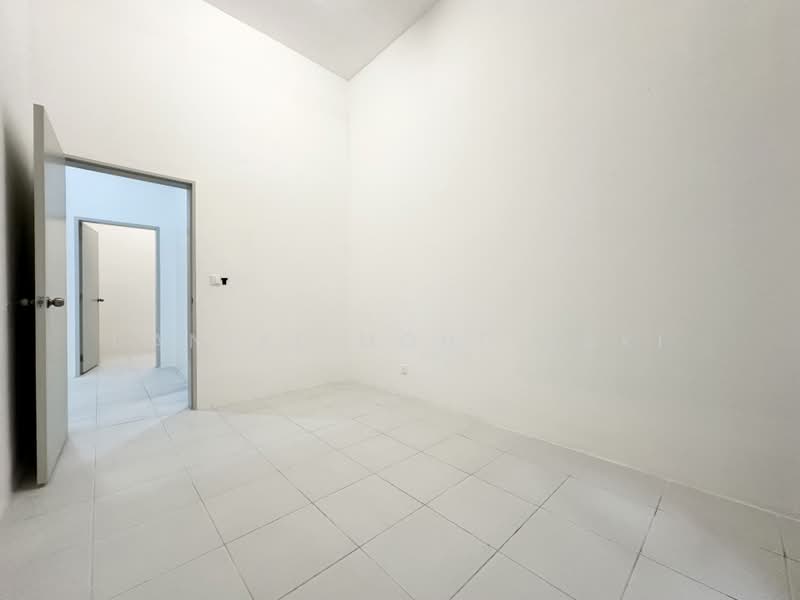 Condominium for Rent at Residensi Sateria - Danial Mohd Zaki - Interior - PropertyGuru.com.my