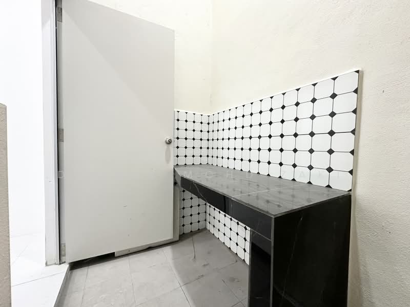 Condominium for Rent at Residensi Sateria - Danial Mohd Zaki - Interior - PropertyGuru.com.my