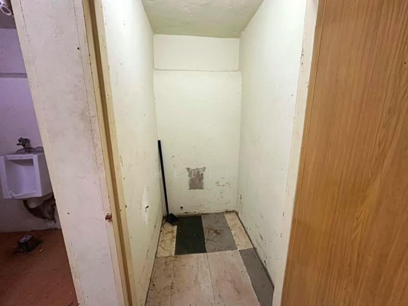 Shop / Office for Sale in Kawasan 1 (Klang) - Michelle Tee - Interior - PropertyGuru.com.my