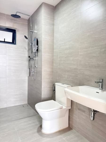 Service Residence for Sale at Residensi Ava @ Kiara Bay - KS Chia - Bathroom - PropertyGuru.com.my