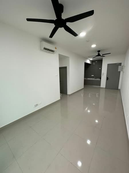 Kondominium untuk Disewa di 99 Residence - Robert Yee - Living Room - PropertyGuru.com.my