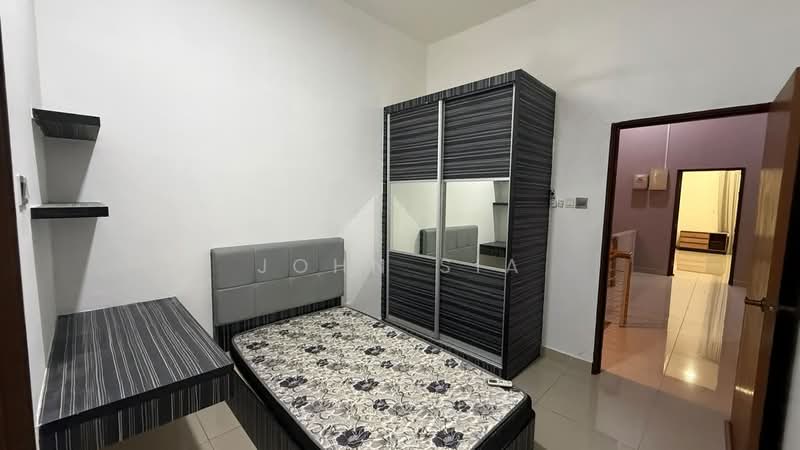 Rumah Teres 2 Tingkat untuk Disewa di Taman Mount Austin (Tebrau) - John Sia - Bedroom - PropertyGuru.com.my