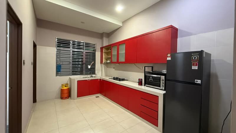 Rumah Teres 2 Tingkat untuk Disewa di Taman Mount Austin (Tebrau) - John Sia - Kitchen - PropertyGuru.com.my
