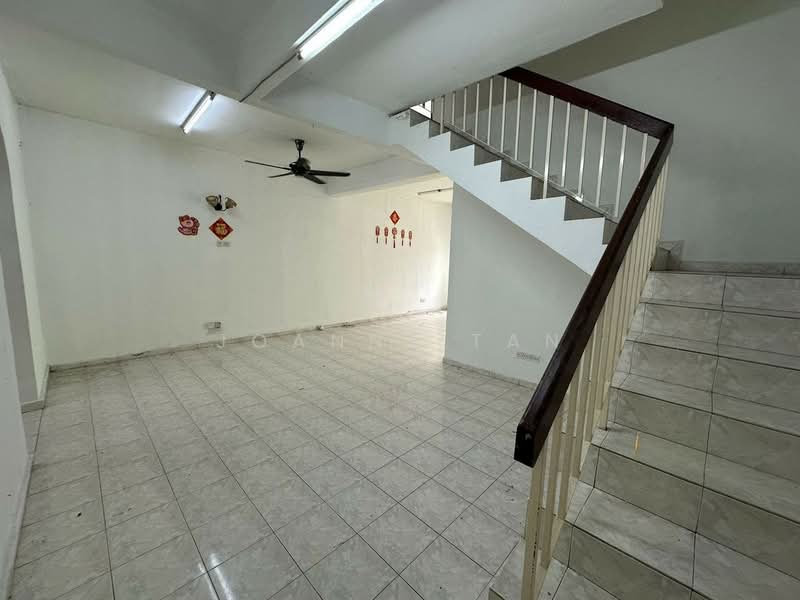 Rumah Teres 2 Tingkat untuk Dijual di Bandar Bukit Tinggi 2 (Klang) - Joanne Tan - Living Room - PropertyGuru.com.my