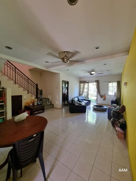 2-storey Terraced House for Sale in Presint 9 (Putrajaya) - Azrul Azwar Muhamad - Living Room - PropertyGuru.com.my