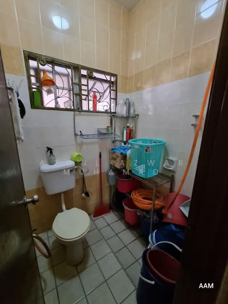 2-storey Terraced House for Sale in Presint 9 (Putrajaya) - Azrul Azwar Muhamad - Bathroom - PropertyGuru.com.my