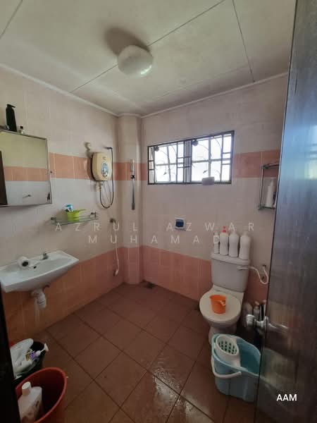 2-storey Terraced House for Sale in Presint 9 (Putrajaya) - Azrul Azwar Muhamad - Bathroom - PropertyGuru.com.my