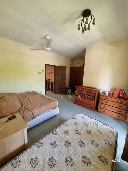 2-storey Terraced House for Sale in Presint 9 (Putrajaya) - Azrul Azwar Muhamad - Bedroom - PropertyGuru.com.my