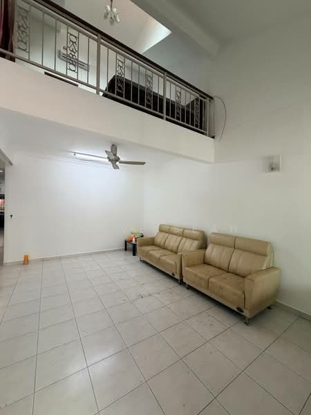 Terraced House for Rent in Taman Impian Emas (Skudai) - Steve Seah - Living Room - PropertyGuru.com.my