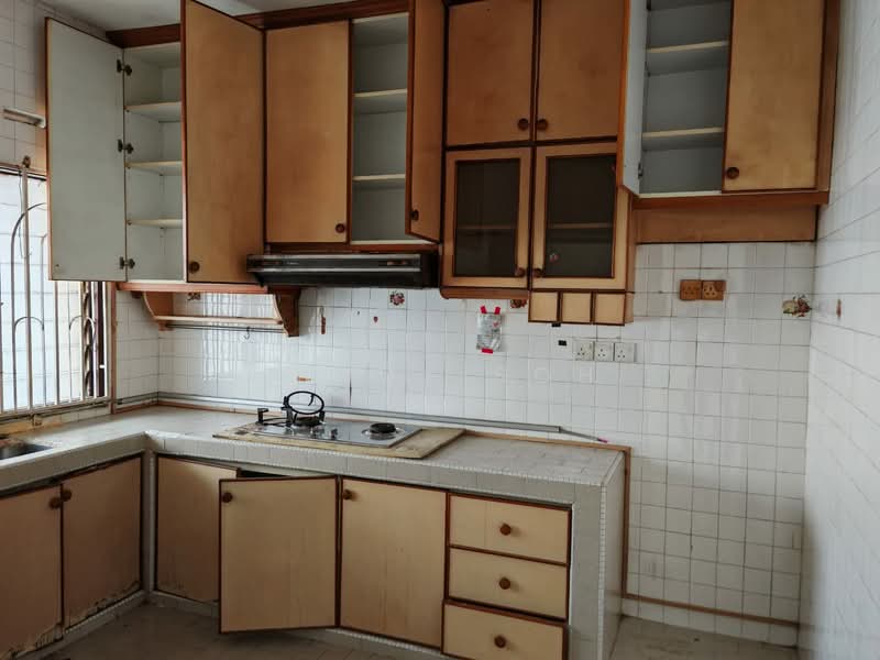 2-storey Terraced House for Sale in Johor Bahru (Johor) - Cindy Soh - Kitchen - PropertyGuru.com.my