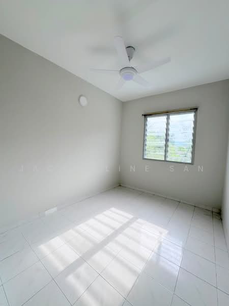 Apartment for Sale at Segar Apartments - Jacqueline San - Interior - PropertyGuru.com.my