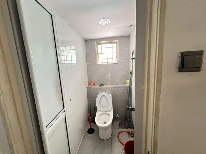 Shop / Office for Rent in Bandar Sunway (Sunway) - Jabez Wong - Bathroom - PropertyGuru.com.my