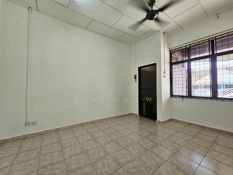 Rumah Teres 1-Tingkat untuk Disewa di Taman Daya (Johor Bahru) - Jin Chew - Interior - PropertyGuru.com.my