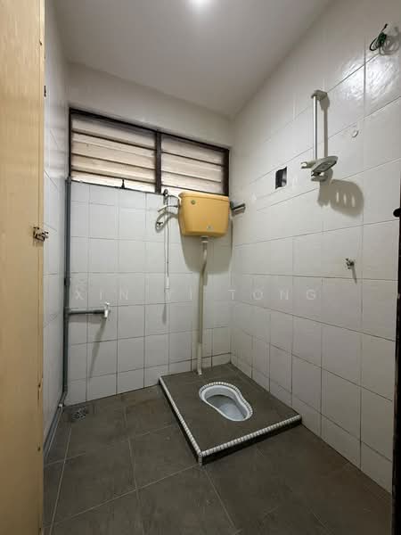 Rumah Teres 2-Tingkat untuk Dijual di Taman Murni (Cheras) - Xin Yi Tong - Bathroom - PropertyGuru.com.my