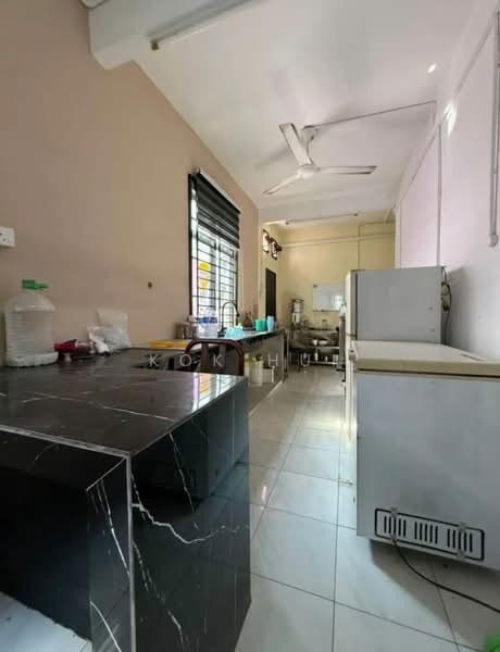Rumah Kluster untuk Dijual di Taman Pulai Mutiara (Iskandar Puteri (Nusajaya)) - Kok Hui - Kitchen - PropertyGuru.com.my