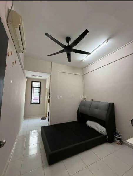 Rumah Kluster untuk Dijual di Taman Pulai Mutiara (Iskandar Puteri (Nusajaya)) - Kok Hui - Bedroom - PropertyGuru.com.my