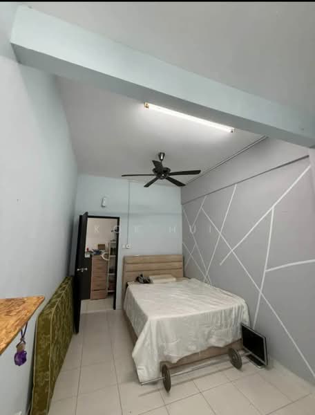Rumah Kluster untuk Dijual di Taman Pulai Mutiara (Iskandar Puteri (Nusajaya)) - Kok Hui - Bedroom - PropertyGuru.com.my