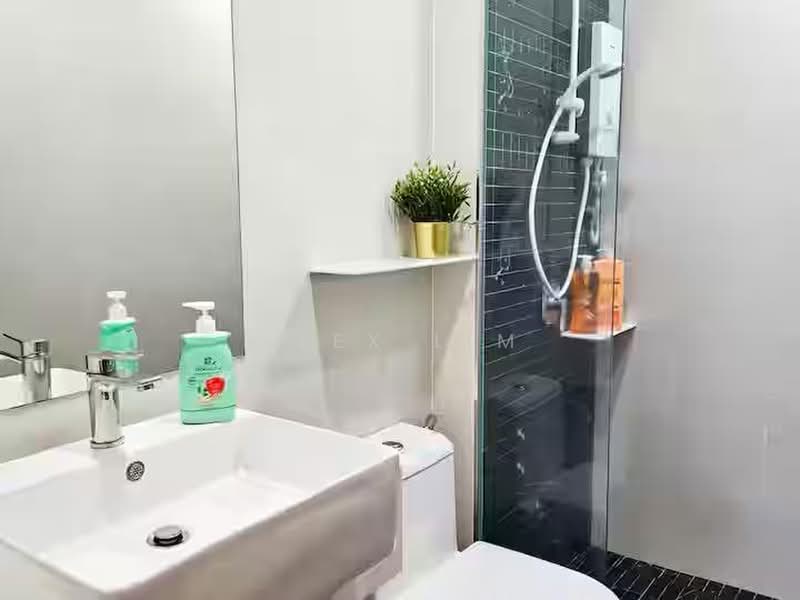 Service Residence for Rent at Beacon Executive Suites - Alex Lim - Bathroom - PropertyGuru.com.my
