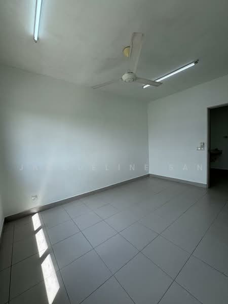 Pangsapuri untuk Disewa di D'Cerrum Apartment - Jacqueline San - Interior - PropertyGuru.com.my