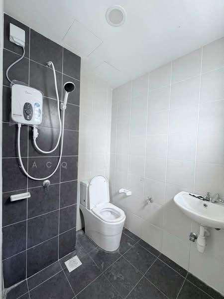 Pangsapuri untuk Disewa di D'Cerrum Apartment - Jacqueline San - Bathroom - PropertyGuru.com.my
