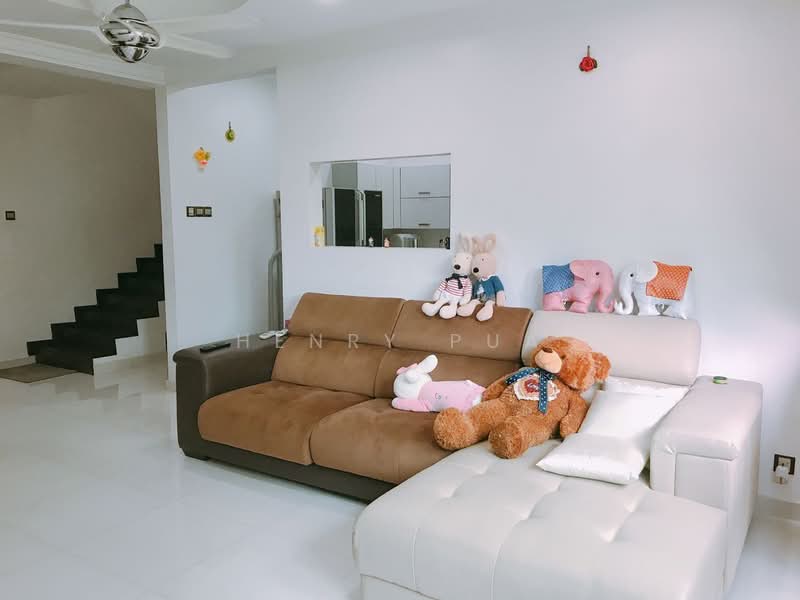 Rumah Bandar untuk Dijual di Batu 9 (Cheras) - Henry Pua - PropertyGuru.com.my