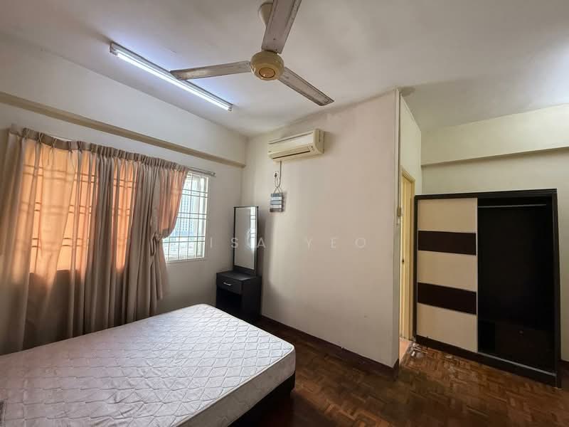 Pangsapuri untuk Disewa di Permas Ville Apartment - Lisa Yeo - Bedroom - PropertyGuru.com.my
